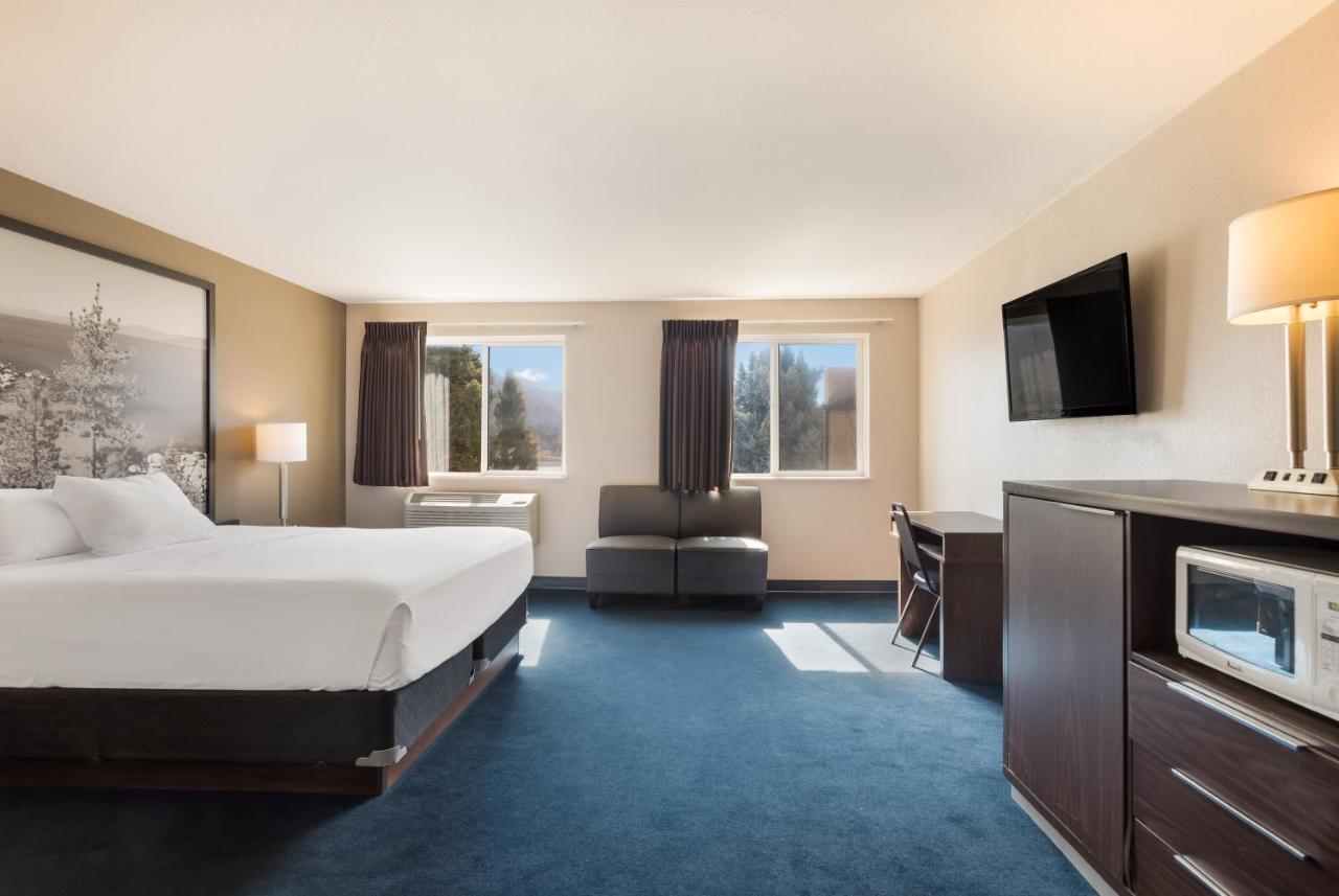 Americas Best Value Inn Спаркс Екстериор снимка