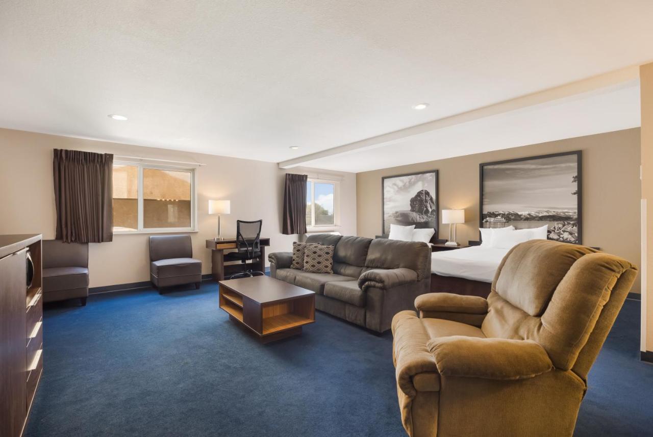 Americas Best Value Inn Спаркс Екстериор снимка